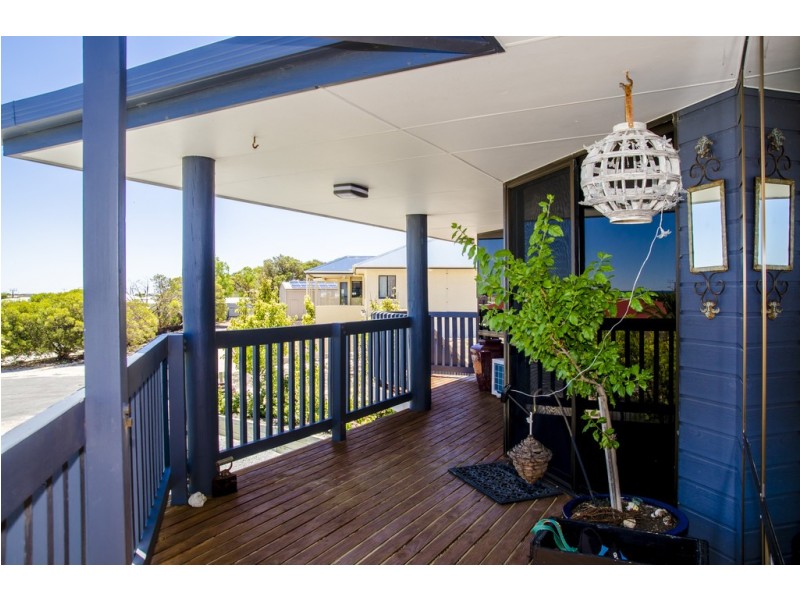 8 Crocker Street, Smoky Bay SA 5680