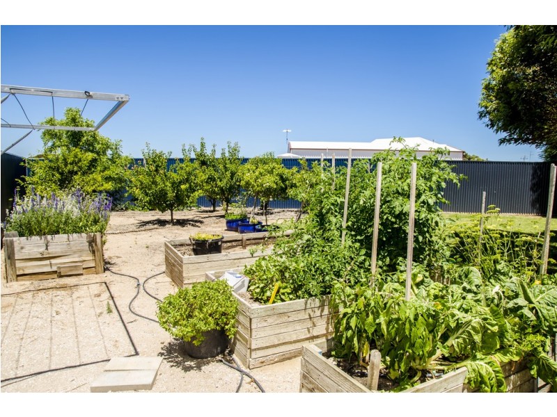 8 Crocker Street, Smoky Bay SA 5680