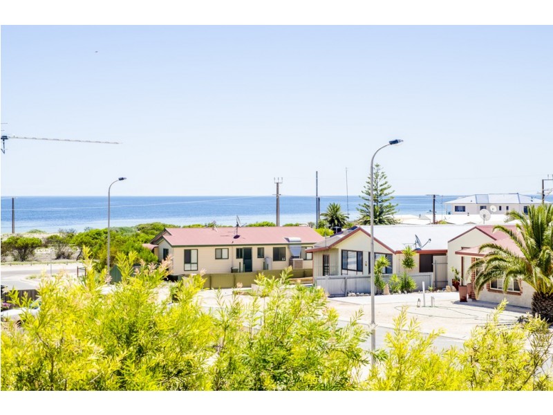 8 Crocker Street, Smoky Bay SA 5680