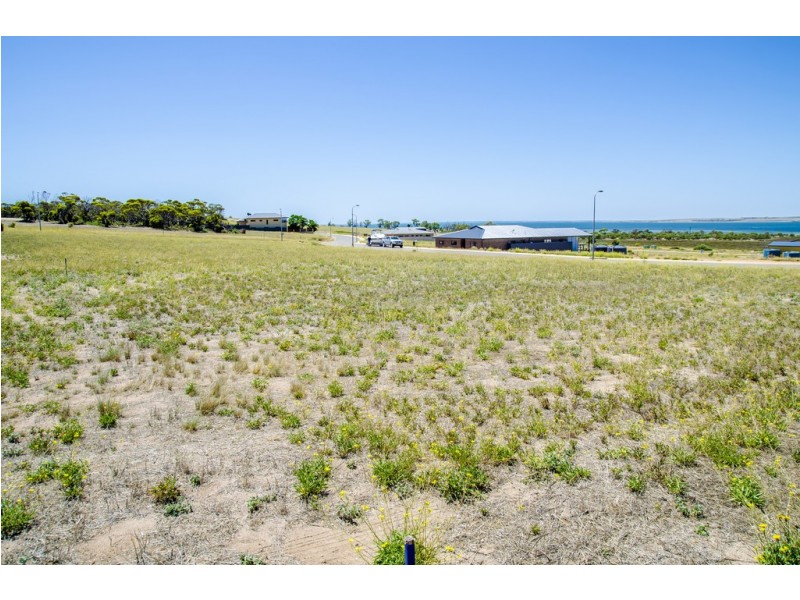 51 Oscar Williams Drive, Streaky Bay SA 5680