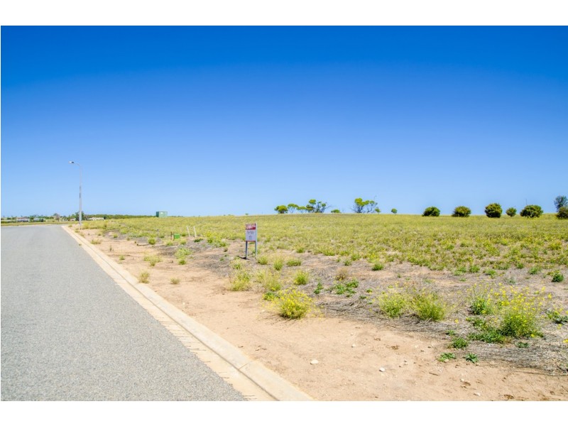 51 Oscar Williams Drive, Streaky Bay SA 5680