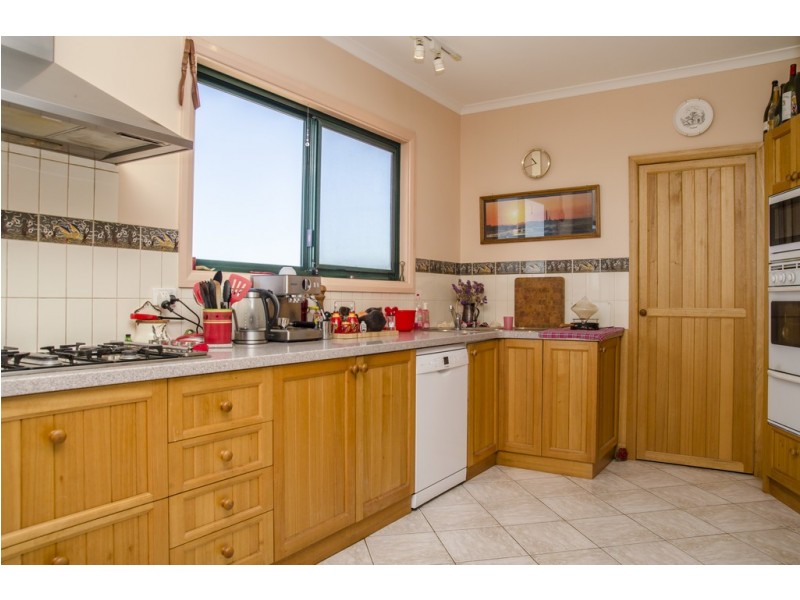 1574 Westall Way Loop, Westall SA 5680