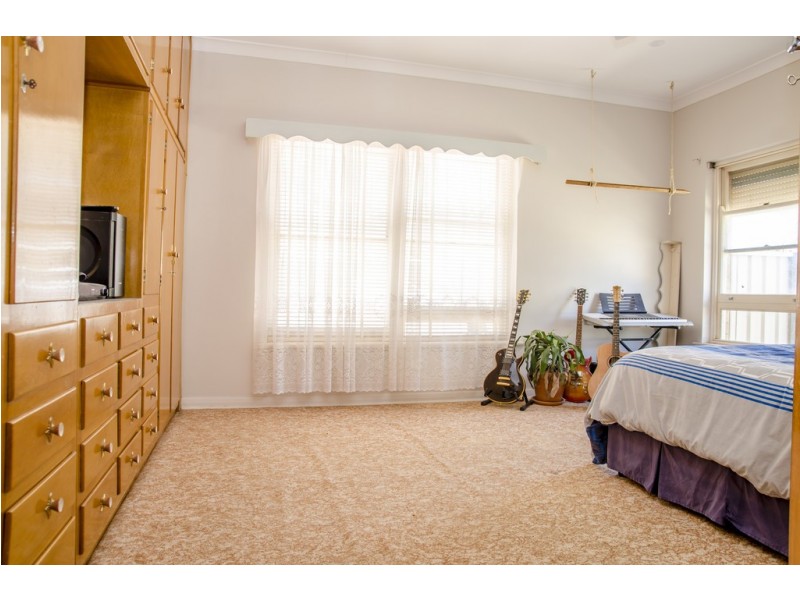 7 Linklater Street, Streaky Bay SA 5680