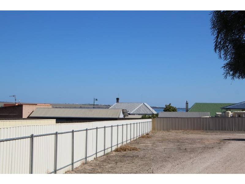 10A Wells Street, Streaky Bay SA 5680