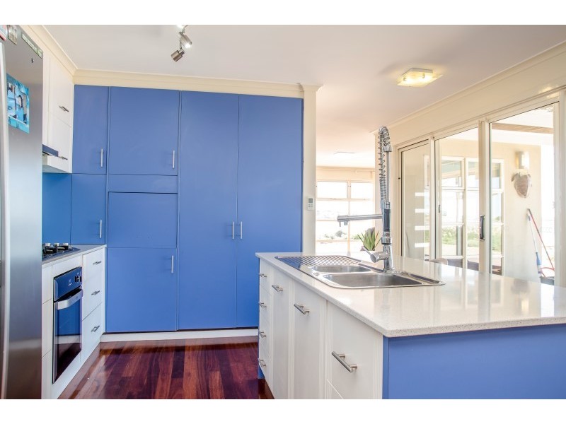 38031 C Flinders Highway via Ceduna, Laura Bay SA 5680