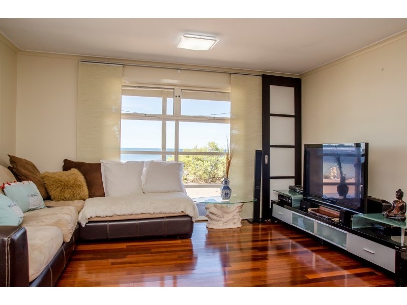 38031 C Flinders Highway via Ceduna, Laura Bay SA 5680