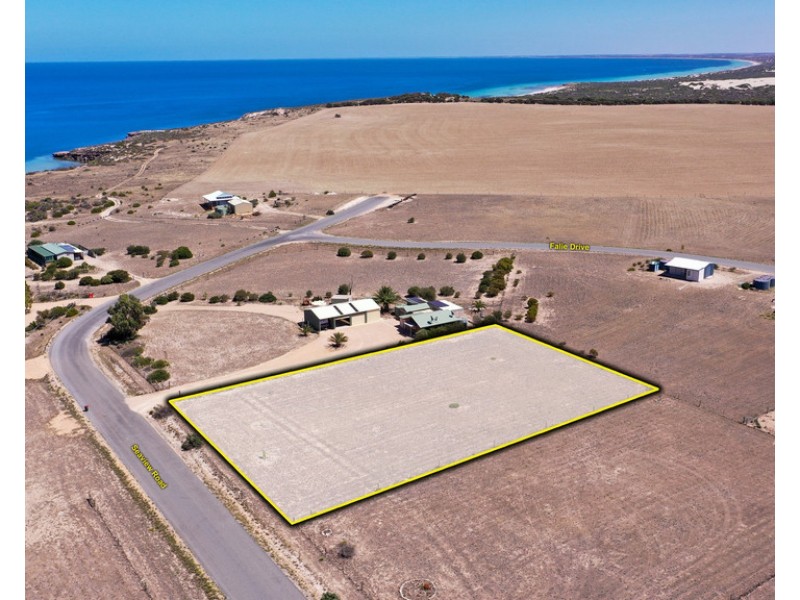 25 Seaview Road, Perlubie SA 5680