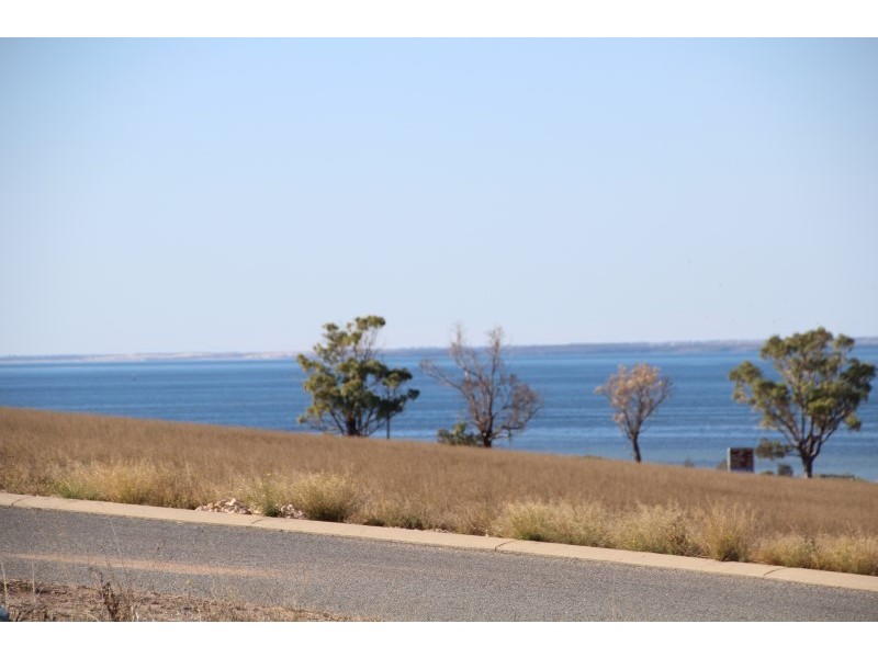 5 Loveshack Route, Streaky Bay SA 5680