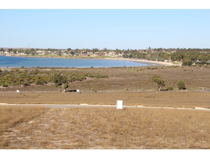5 Loveshack Route, Streaky Bay SA 5680