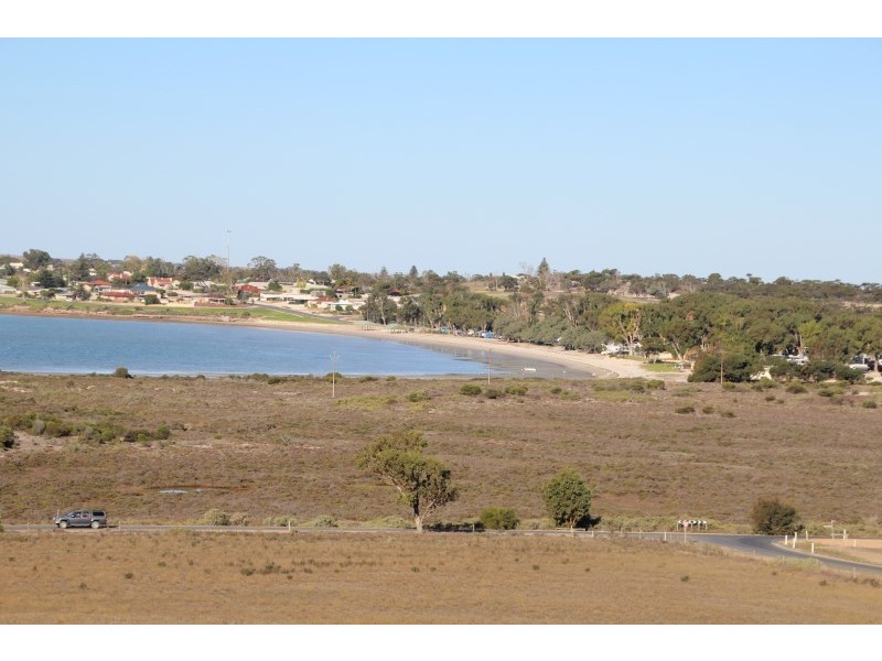 5 Loveshack Route, Streaky Bay SA 5680