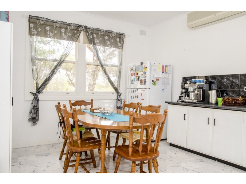 12 Centenary Road, Streaky Bay SA 5680