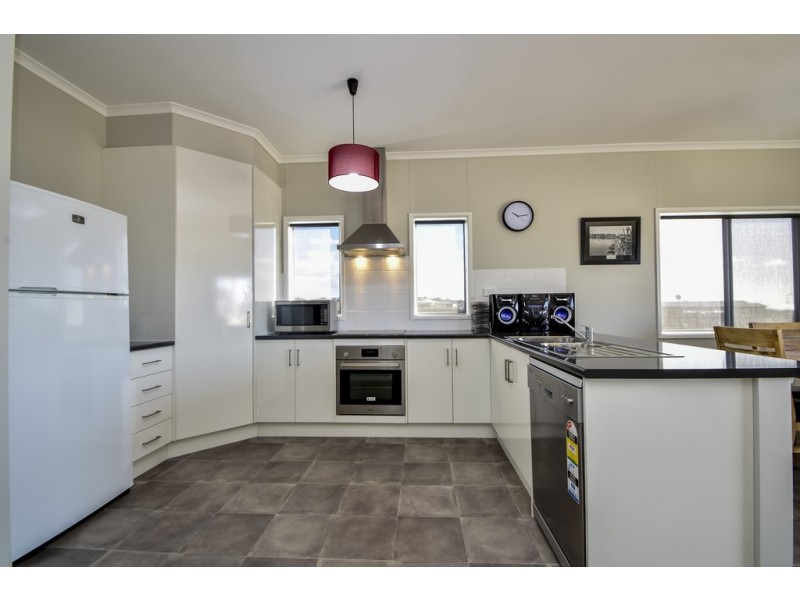 37 Wharff Street, Streaky Bay SA 5680