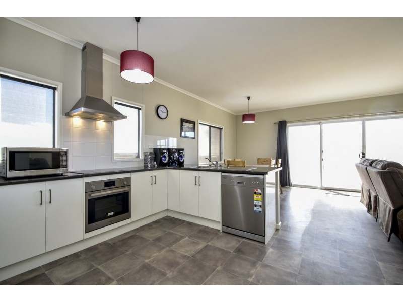 37 Wharff Street, Streaky Bay SA 5680