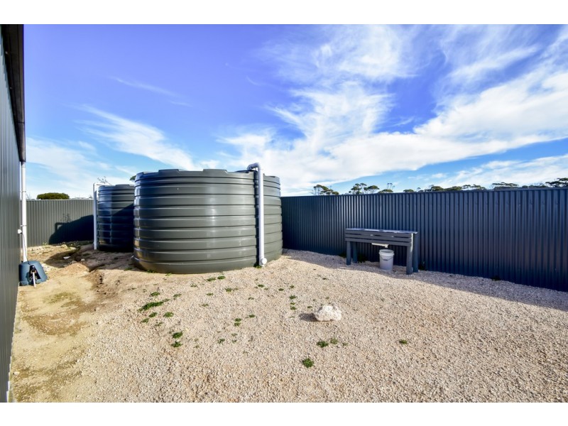 37 Wharff Street, Streaky Bay SA 5680