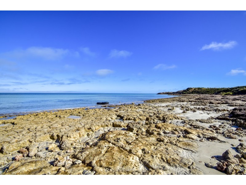 1 South Tce Haslam, Streaky Bay SA 5680