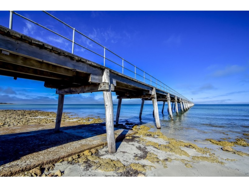 1 South Tce Haslam, Streaky Bay SA 5680