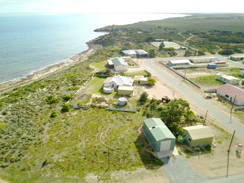 1 South Tce Haslam, Streaky Bay SA 5680