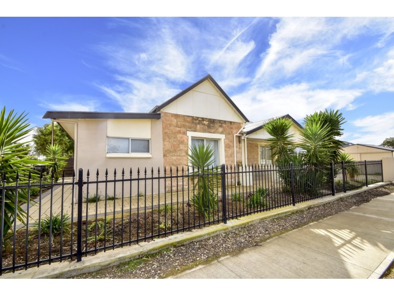 16 Linklater Street, Streaky Bay SA 5680