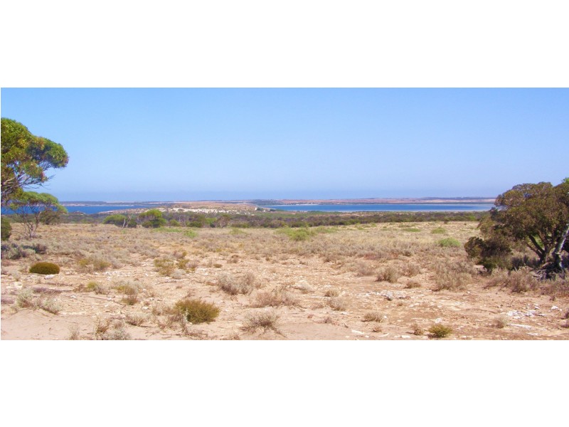 38031B Flinders Highway, LAURA BAY, Ceduna SA 5690