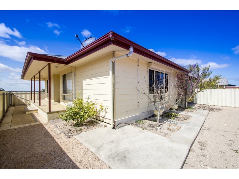 26 Flinders Drive, Streaky Bay SA 5680