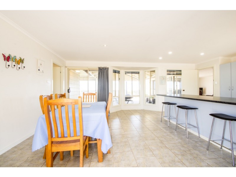 26 Flinders Drive, Streaky Bay SA 5680