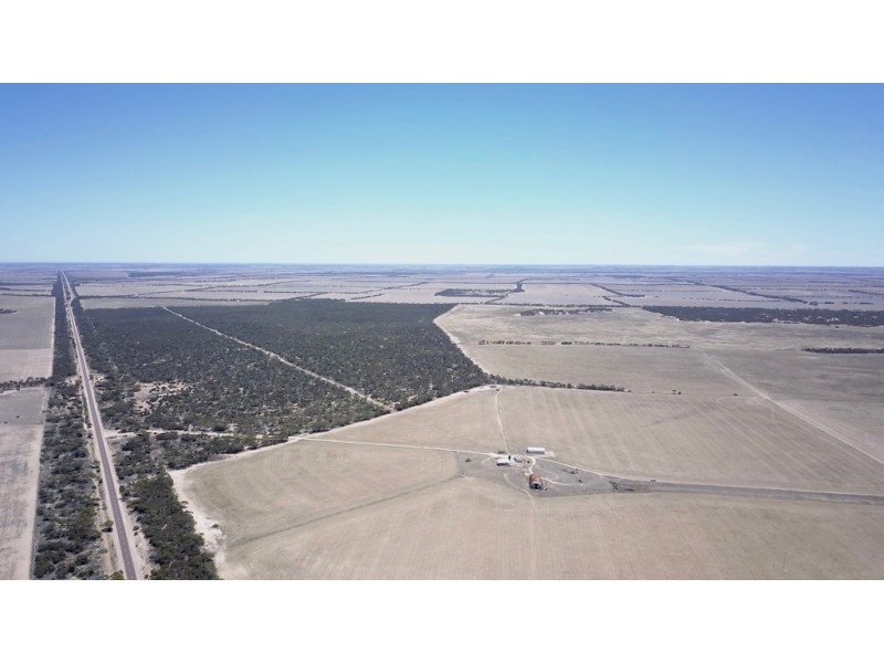 3270 Flinders Hwy, Haslam, Streaky Bay SA 5680