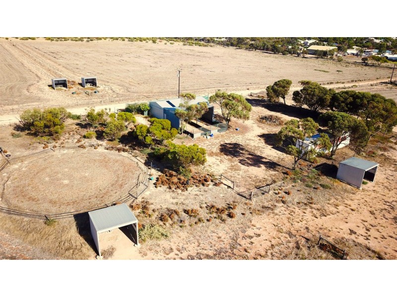 122 Wallschutzky Road, Streaky Bay SA 5680