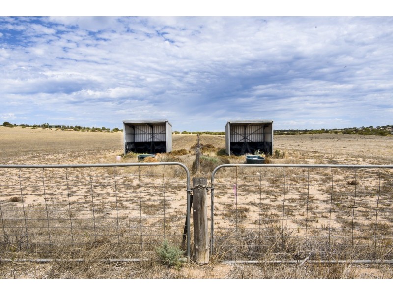 122 Wallschutzky Road, Streaky Bay SA 5680