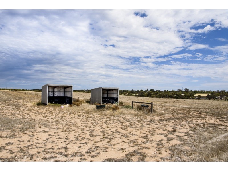 122 Wallschutzky Road, Streaky Bay SA 5680