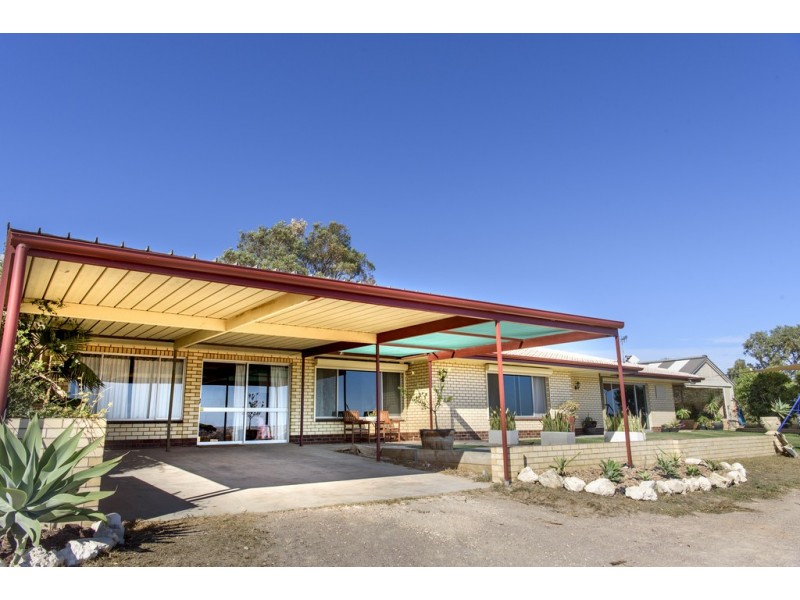 3B Woodlawn Rd, Streaky Bay SA 5680