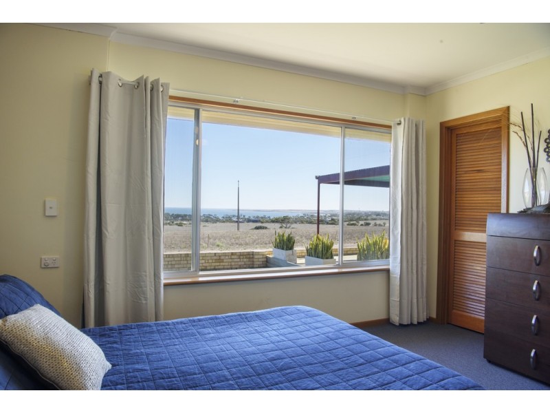 3B Woodlawn Rd, Streaky Bay SA 5680