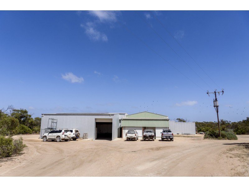 55 Wells Street, Streaky Bay SA 5680