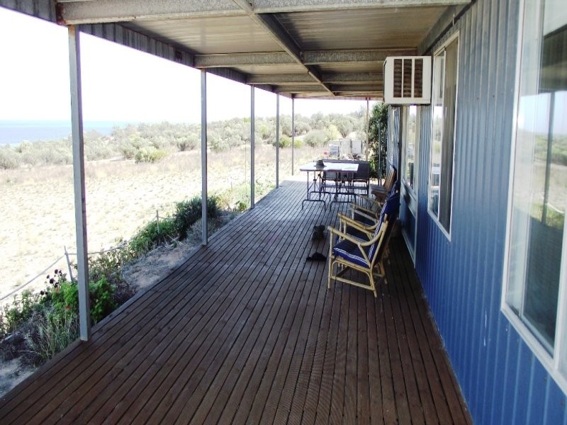 20 Seaview Road Perlubie, Streaky Bay SA 5680