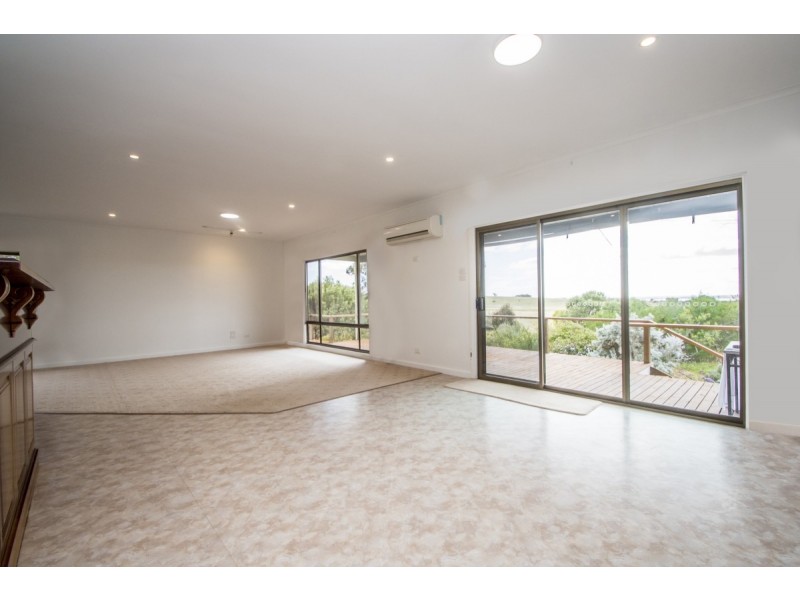 196 Woodlawn Rd, Streaky Bay SA 5680