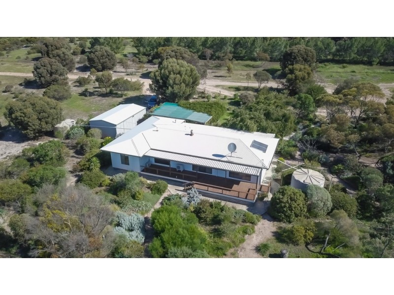 196 Woodlawn Rd, Streaky Bay SA 5680