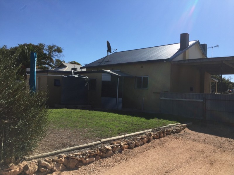 16 Redding Road, Streaky Bay SA 5680
