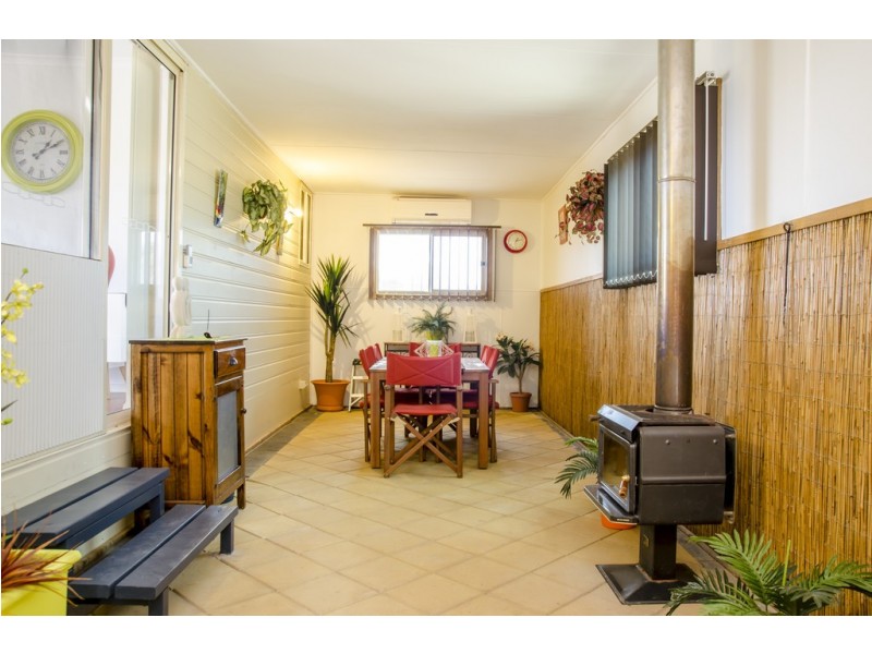 2 Kennedy Road, Streaky Bay SA 5680