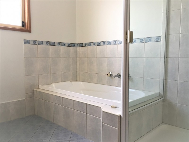 24 A Dodgson Drive, Streaky Bay SA 5680