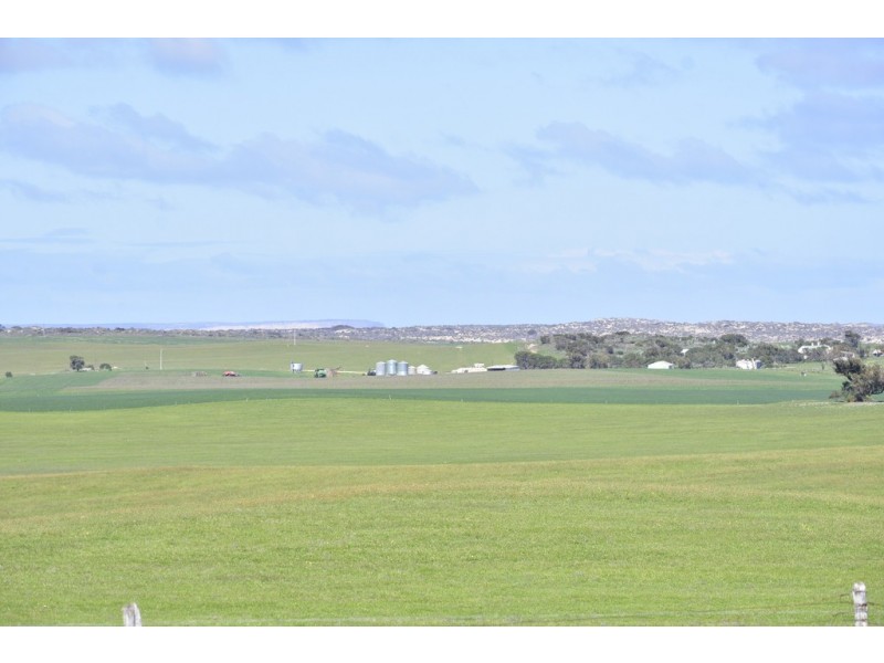 468 Back Beach Road, Streaky Bay SA 5680