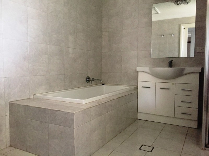 34 Elizabeth Street, Streaky Bay SA 5680