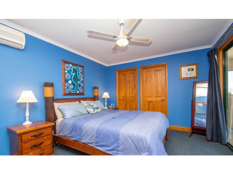 11 The Parade, Sceale Bay SA 5680