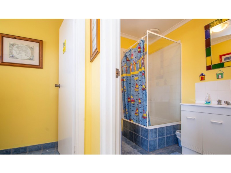 11 The Parade, Sceale Bay SA 5680