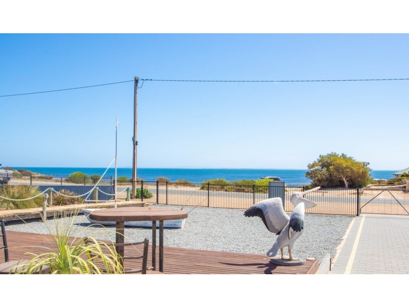 11 The Parade, Sceale Bay SA 5680