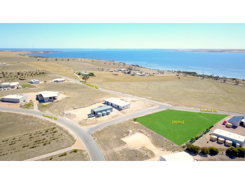 15 Loveshack Rte, Streaky Bay SA 5680