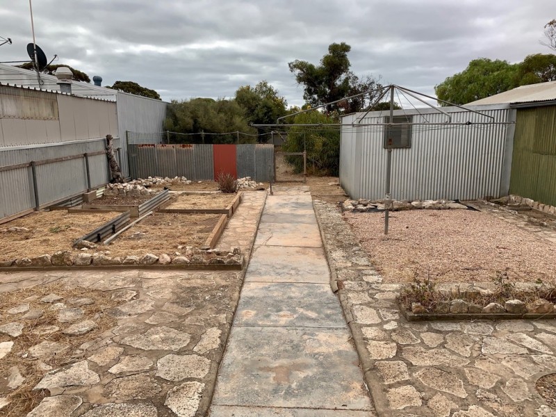 23 Elizabeth Street, Streaky Bay SA 5680