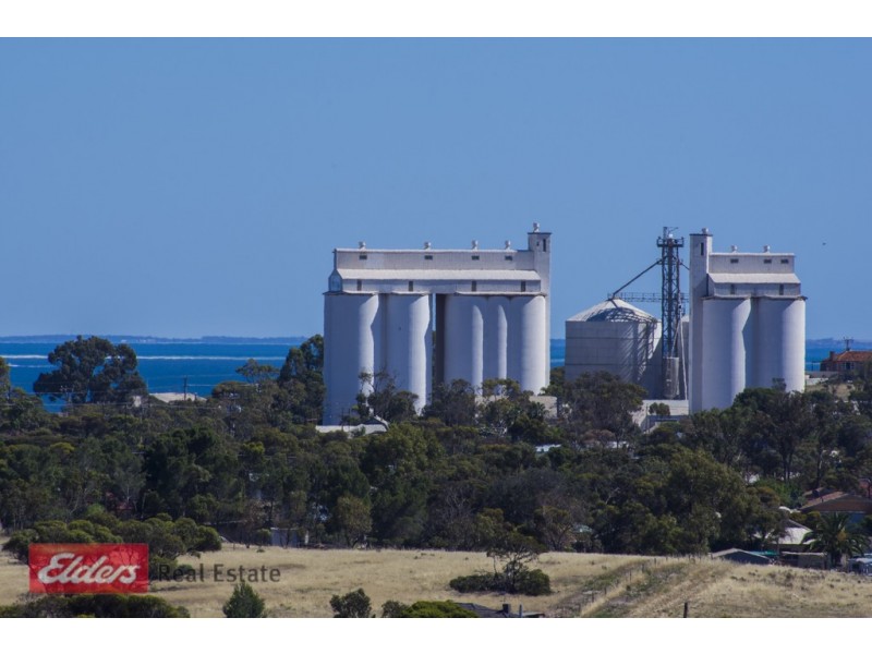 141 Mount Maria Drive, Streaky Bay SA 5680