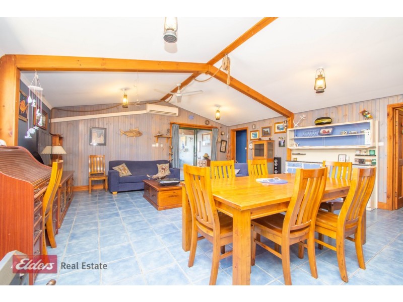 11 The Parade, Sceale Bay, Streaky Bay SA 5680