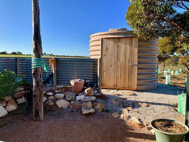 1 Woolamai Way, Perlubie SA 5680