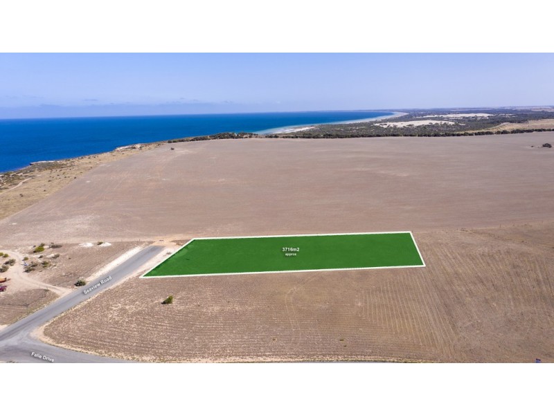 33 Seaview Road, Perlubie SA 5680