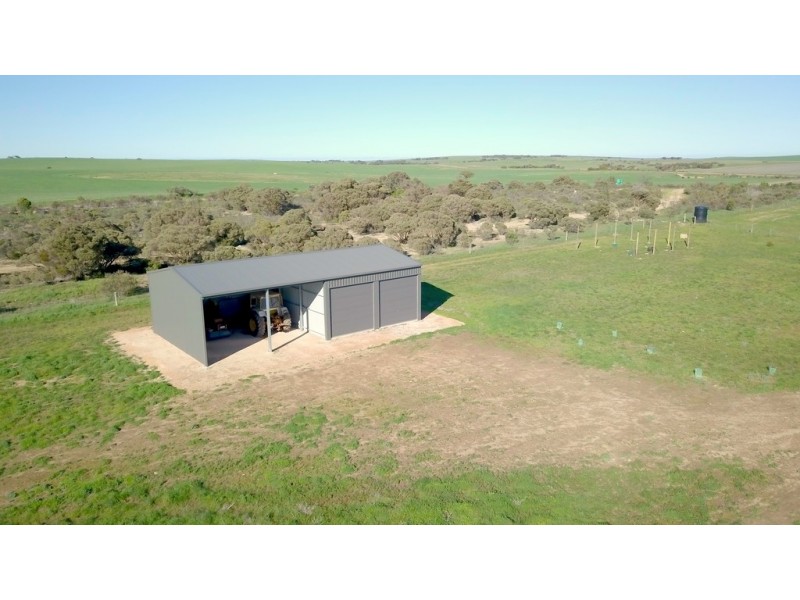 Section 50 Flinders Hwy, Streaky Bay SA 5680